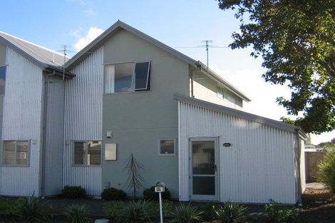 Photo of property in 63 Fairfield Avenue, Addington, Christchurch, 8024