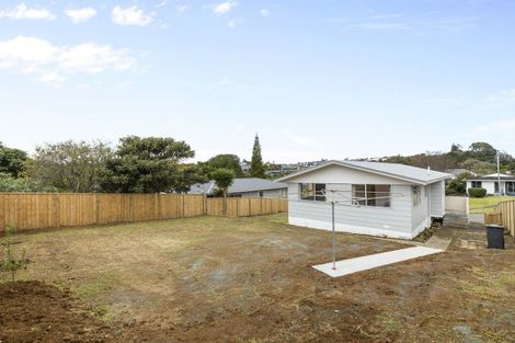 Photo of property in 8 Newlyn Place, Welbourn, New Plymouth, 4312