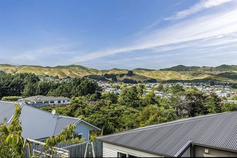 Photo of property in 93 Te Puia Drive, Aotea, Porirua, 5024