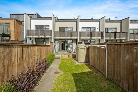 Photo of property in 176 Hobsonville Point Road, Hobsonville, Auckland, 0616
