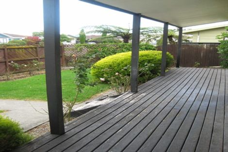 Photo of property in 18 Willowstream Grove, Cloverlea, Palmerston North, 4412