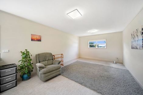 Photo of property in 73 Holmwood Road, Manapouri, 9679