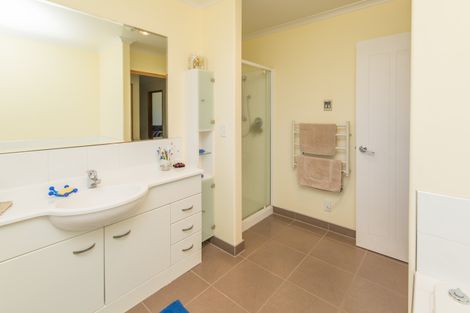 Photo of property in 21 Cridland Street West, Kaiapoi, 7630