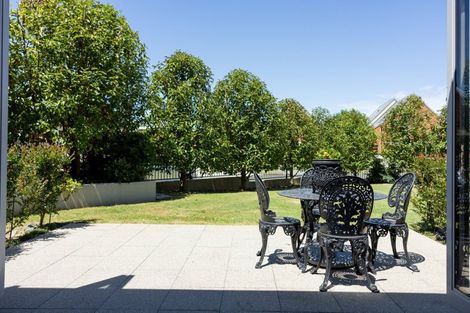 Photo of property in 1 Le Quesnoy Place, Cambridge, 3434