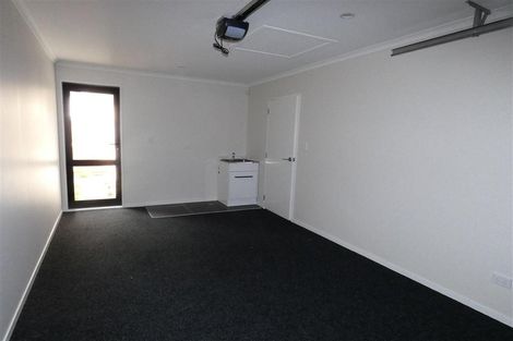 Photo of property in 1u2 Burrows Place, Frankton, Hamilton, 3204