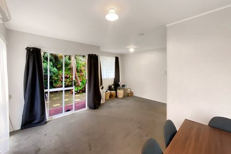 Photo of property in 29 Rehia Road, Massey, Auckland, 0614