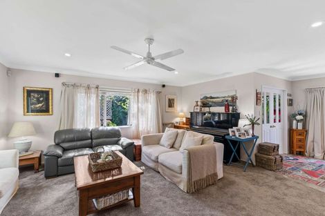 Photo of property in 1 Belmont Rise, Katikati, 3129