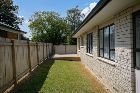 Photo of property in 16 Grey Street, Cambridge, 3434