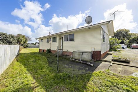 Photo of property in 87 Friedlanders Road, Manurewa, Auckland, 2102