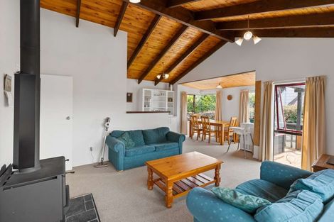 Photo of property in 4 Underwood Way, Churton Park, Wellington, 6037