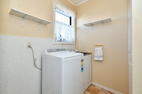 Photo of property in 8 Capella Place, Manurewa, Auckland, 2102