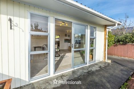 Photo of property in 31a-b Thackeray Street, Trentham, Upper Hutt, 5018