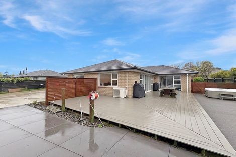 Photo of property in 18 Weld Street, Levin, 5510