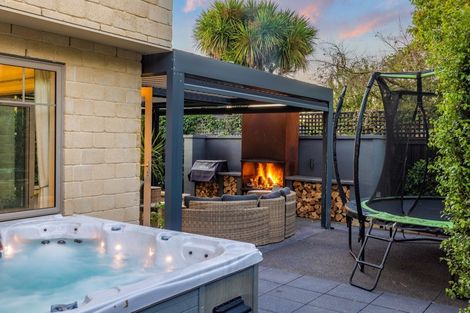 Photo of property in 75a Inwoods Road, Parklands, Christchurch, 8083