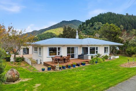 Photo of property in 3 Rose Street, Havelock, 7100