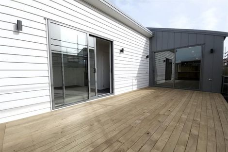 Photo of property in 38 John Gray Street, Papakura, 2110