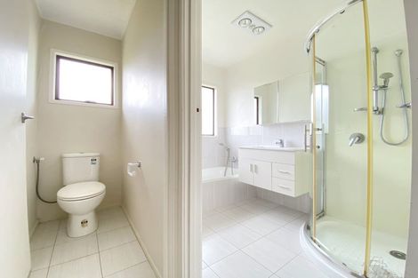 Photo of property in 2/30 Daytona Road, Henderson, Auckland, 0610