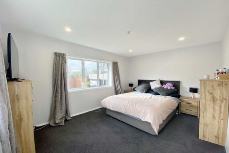 Photo of property in 18 Awatea Road, Hornby, Christchurch, 8042