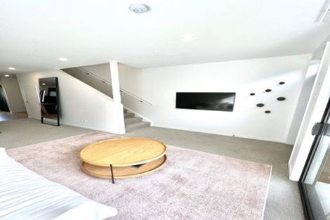 Photo of property in 37 Rua Kai Way, Brooklyn, Wellington, 6021