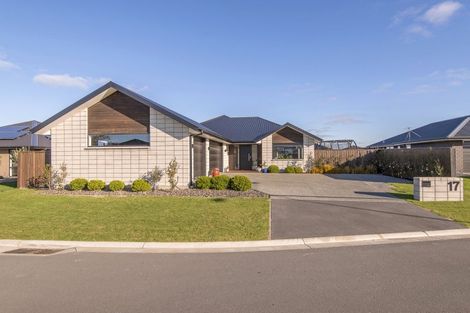 Photo of property in 17 Chimango Place, Rolleston, 7615