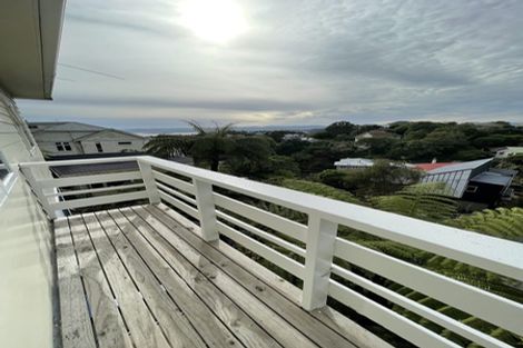 Photo of property in 12f2 Norna Crescent, Kelburn, Wellington, 6012