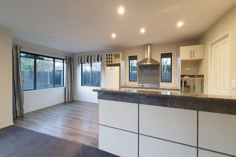 Photo of property in 28 Surfers Place, North New Brighton, Christchurch, 8083