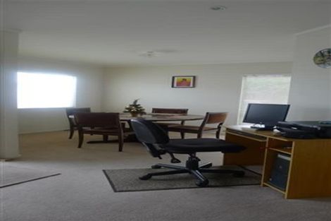 Photo of property in 12 Macalister Place, Miramar, Wellington, 6022