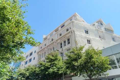 Photo of property in Columbia Apartments, 32u5 Cuba Street, Te Aro, Wellington, 6011