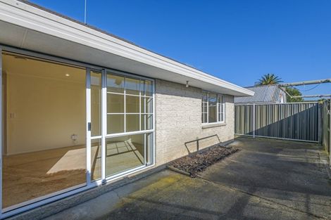 Photo of property in 106 Cook Street, West End, Palmerston North, 4410