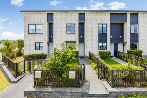 Photo of property in 36 Adlam Lane, Takanini, 2112
