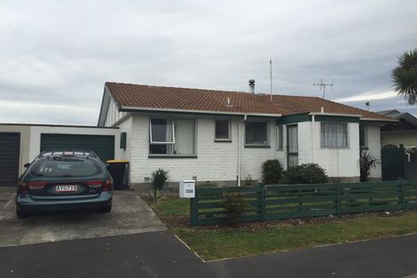 Photo of property in 11 Martyn Street, Rangiora, 7400