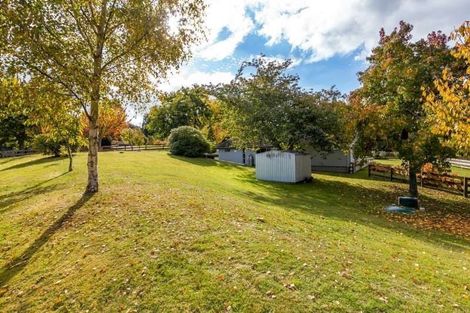 Photo of property in 253 Mapara Road, Acacia Bay, Taupo, 3385