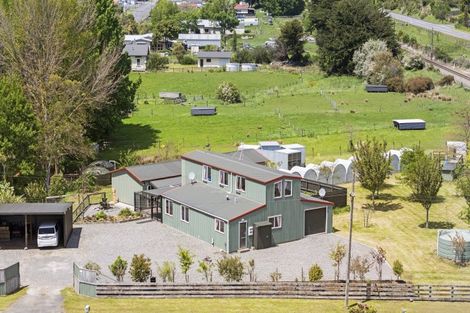 Photo of property in 25 Godley Street, Halcombe, Feilding, 4779