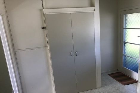 Photo of property in 4a/2 Corrella Road, Belmont, Auckland, 0622