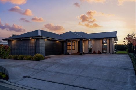 Photo of property in 11 Minorca Lane, Burwood, Christchurch, 8083