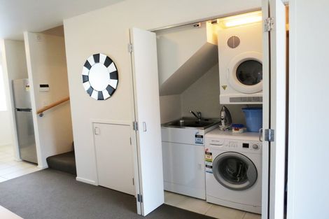 Photo of property in 6/9 Waihi Way, East Tamaki, Auckland, 2013
