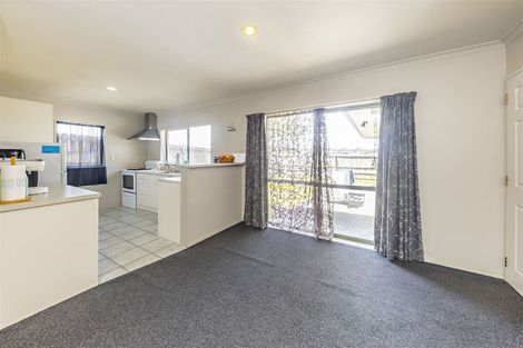 Photo of property in 47c Browns Road, Manurewa, Auckland, 2102
