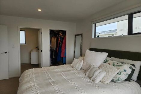 Photo of property in 63 Wairau Road, Oakura, 4314
