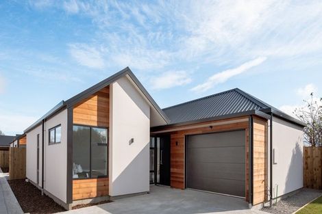 Photo of property in 1/1 Beaver Road, Blenheim, 7201