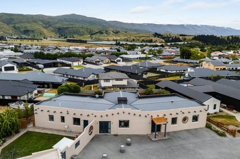 Photo of property in 11 Hortons Way, Cromwell, 9310