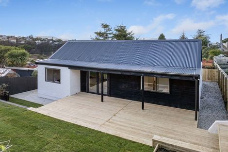 Photo of property in 24 Cooper Street, Mornington, Dunedin, 9011
