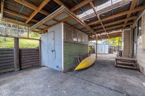 Photo of property in 14 Rehia Road, Massey, Auckland, 0614