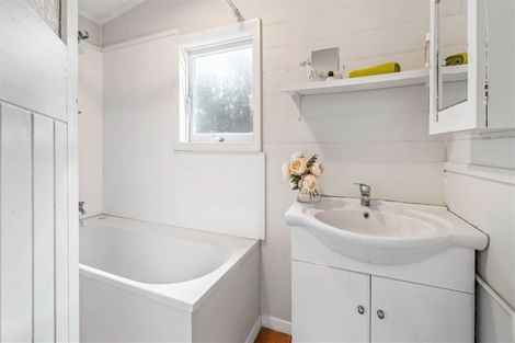 Photo of property in 17 Randolph Street, Woolston, Christchurch, 8062