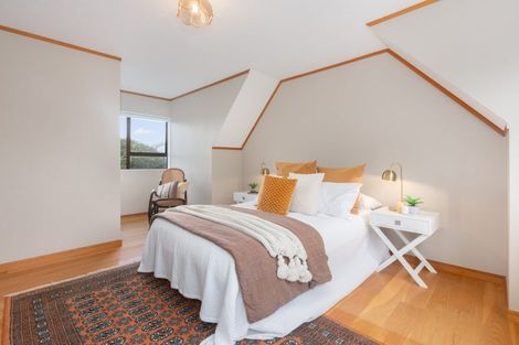 Photo of property in 45a Simla Crescent, Khandallah, Wellington, 6035