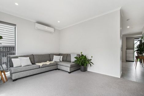 Photo of property in 30 Ringa Matau Road, Hobsonville, Auckland, 0616