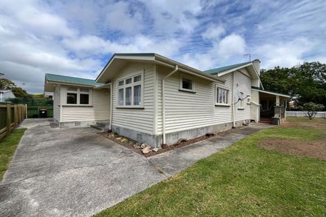 Photo of property in 23 Langston Avenue, Palmerston North, 4414