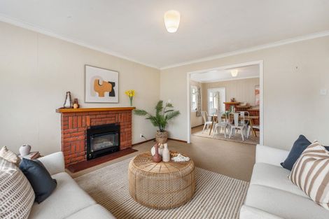 Photo of property in 17 Grey Street, Feilding, 4702