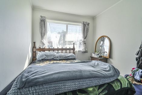 Photo of property in 845 Huia Street, Camberley, Hastings, 4120