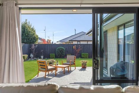 Photo of property in 12 Waimarie Street, Pegasus, 7612