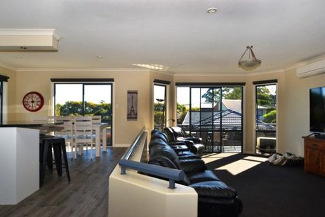 Photo of property in 2 Knox Place, Leamington, Cambridge, 3432